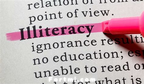 illiteracy meaning in english